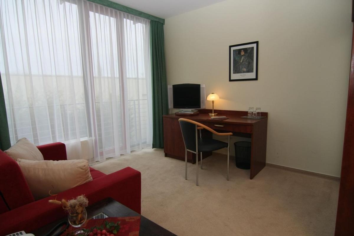 Hotel Balneolum Superior 크베들린부르크 외부 사진